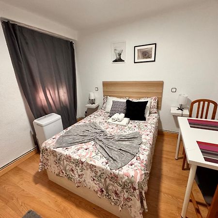 Habitacion Interior En Madrid Exterior photo